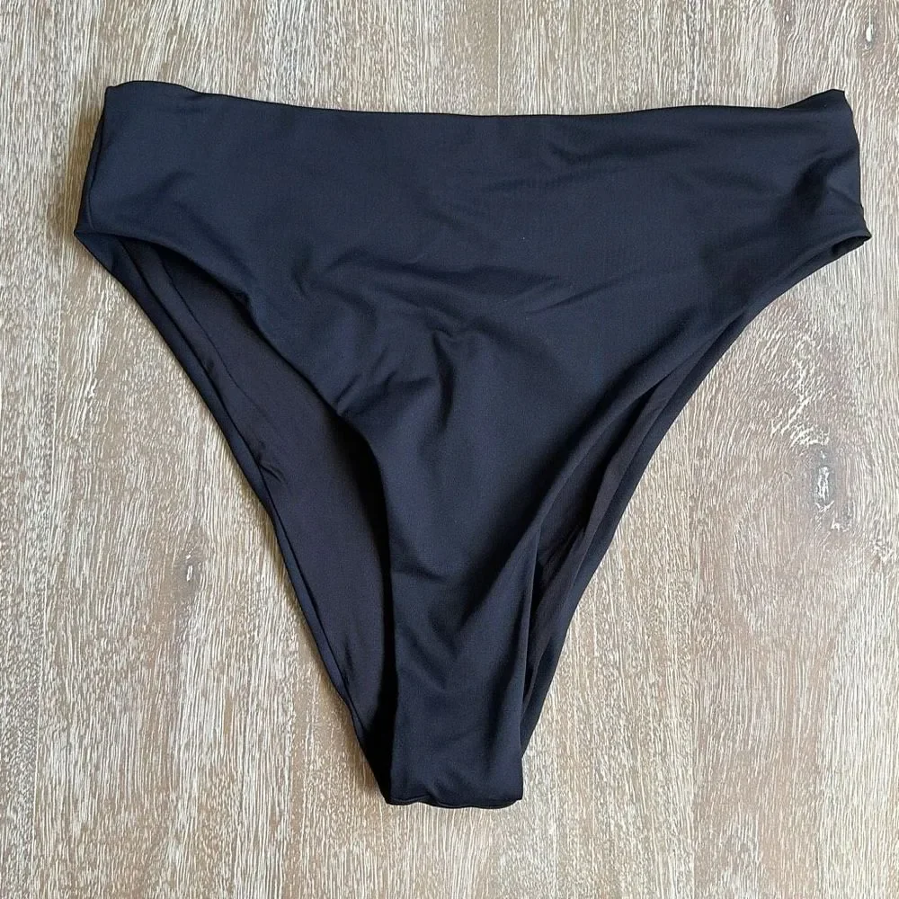SKIMS Signature Swim Tank Bikini Top & Mid Waist Bottom Onyx Size M